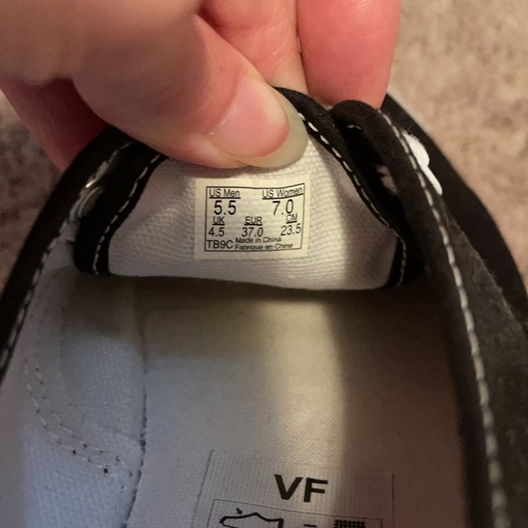 Black Vans - Picture 2 of 3